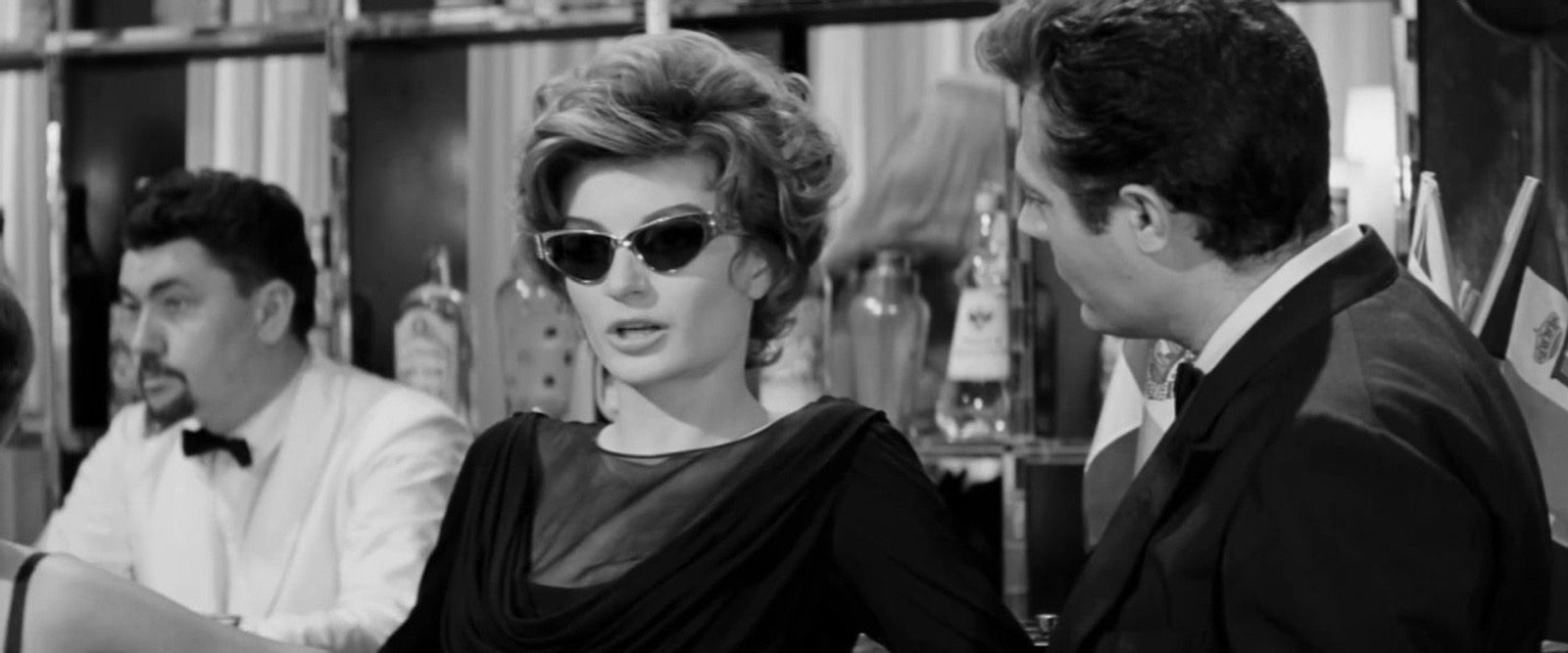 Mastroianni at the table, La Dolce Vita